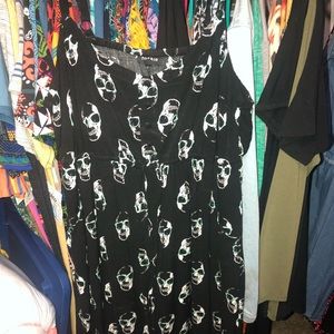 Skull with sunglasses sun dress